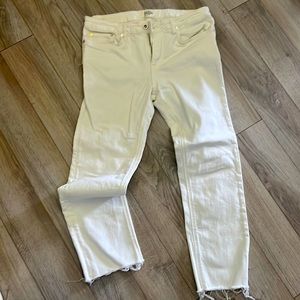 Zara TRF size 8 white jeans